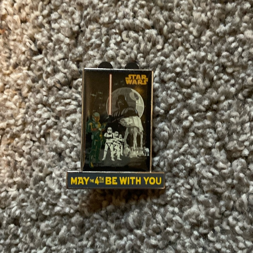 Disney Star Wars 2015 Pin